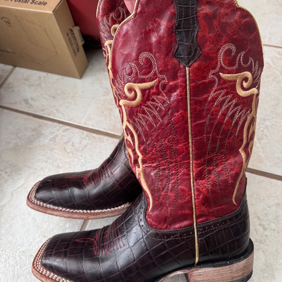 ARIAT SQUARE TOE BURGUNDY Cowboy Boots Women - Sz 8 - Picture 3 of 5